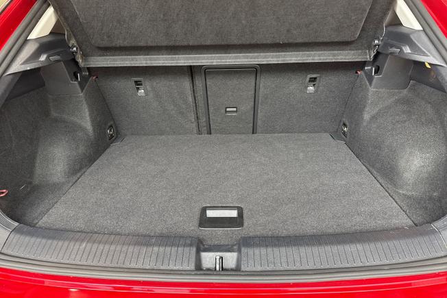 VOLKSWAGEN T-Roc Photo 12