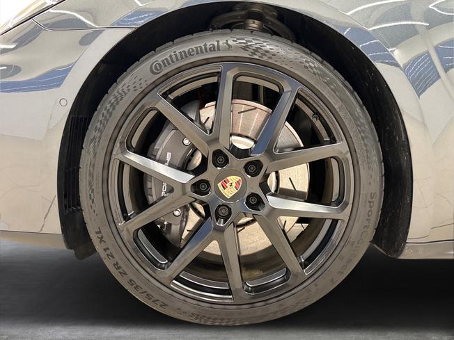 PORSCHE Panamera Photo 9