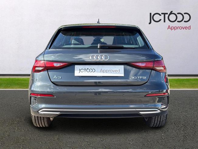 AUDI A3 Photo 7