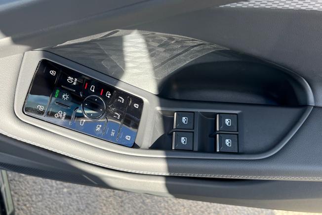 Audi  A6 Avant Photo 43