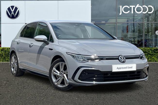 VOLKSWAGEN Golf Photo 1
