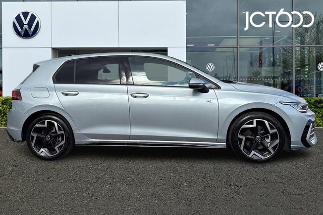VOLKSWAGEN Golf Photo 4