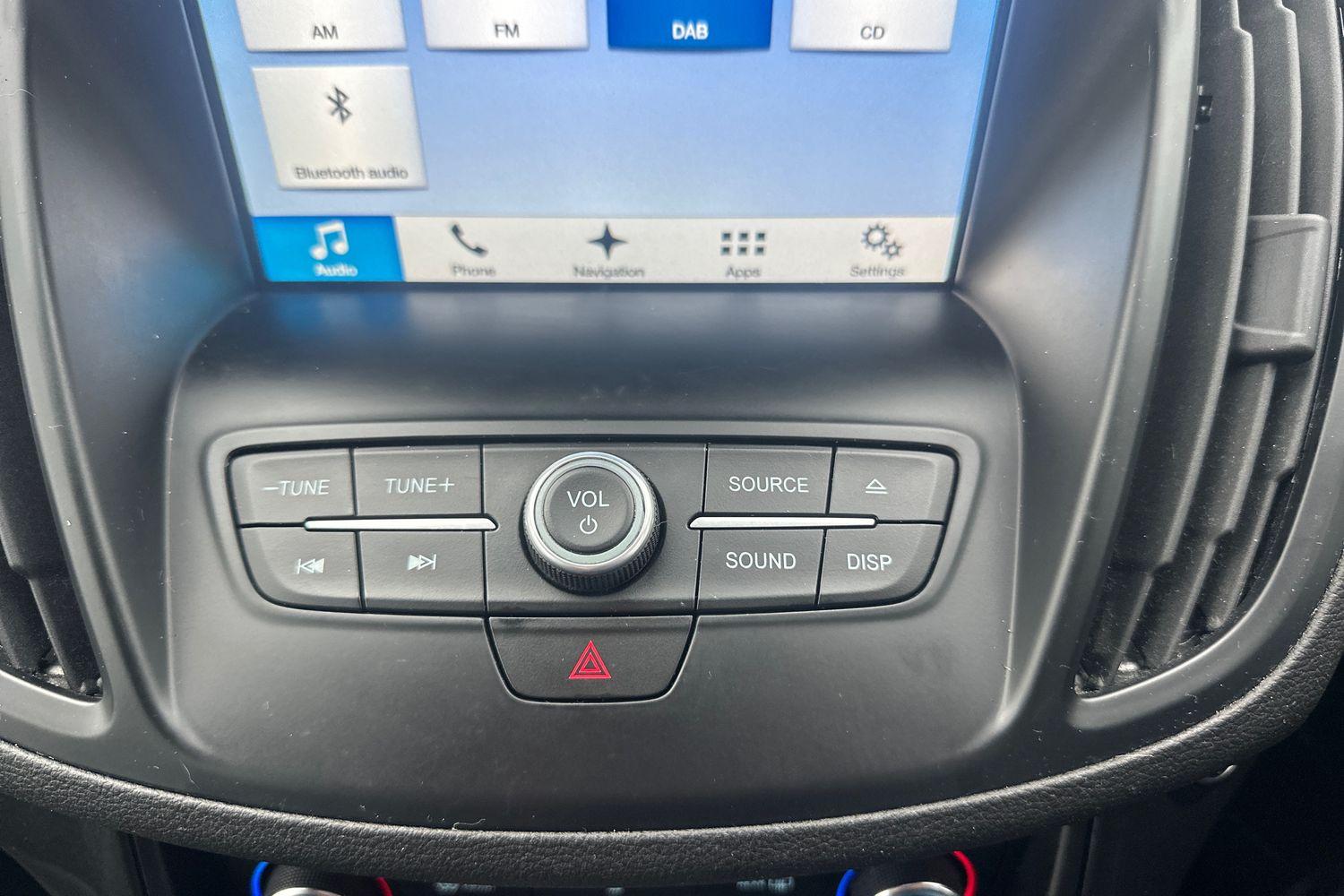 Ford KUGA Photo 38