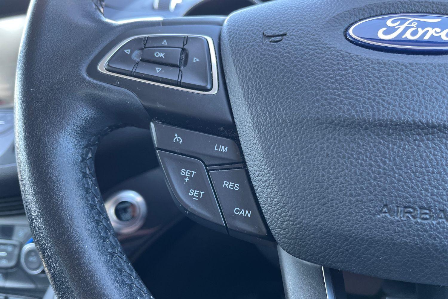 Ford GRAND C-MAX Photo 27