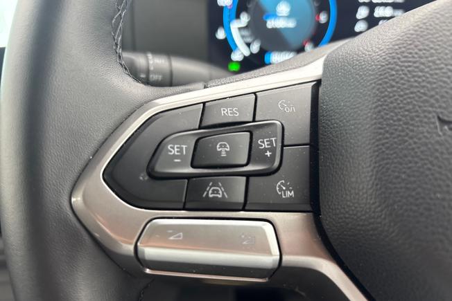 VOLKSWAGEN Transporter Photo 16