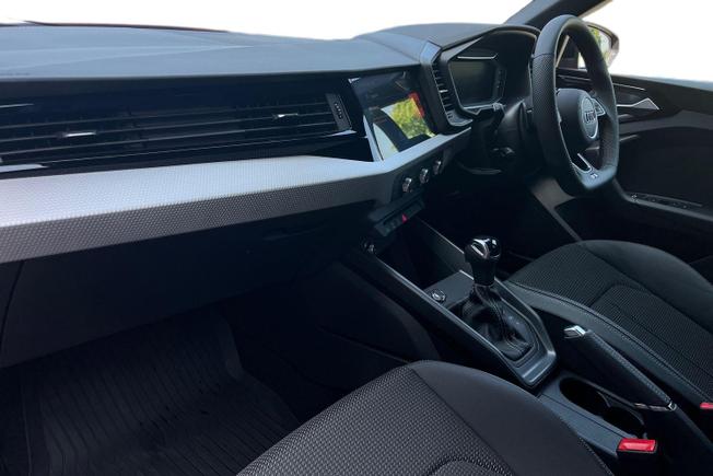 Audi A1 Photo 2