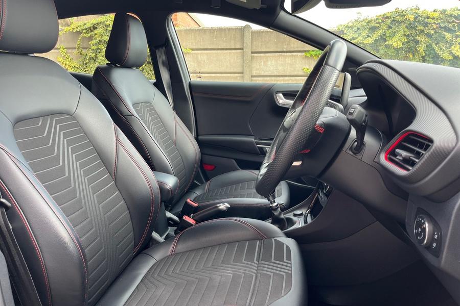 Ford PUMA Photo autoimg-5a7a316a45224baea16d99e19c7f07043d41b7bb.jpg