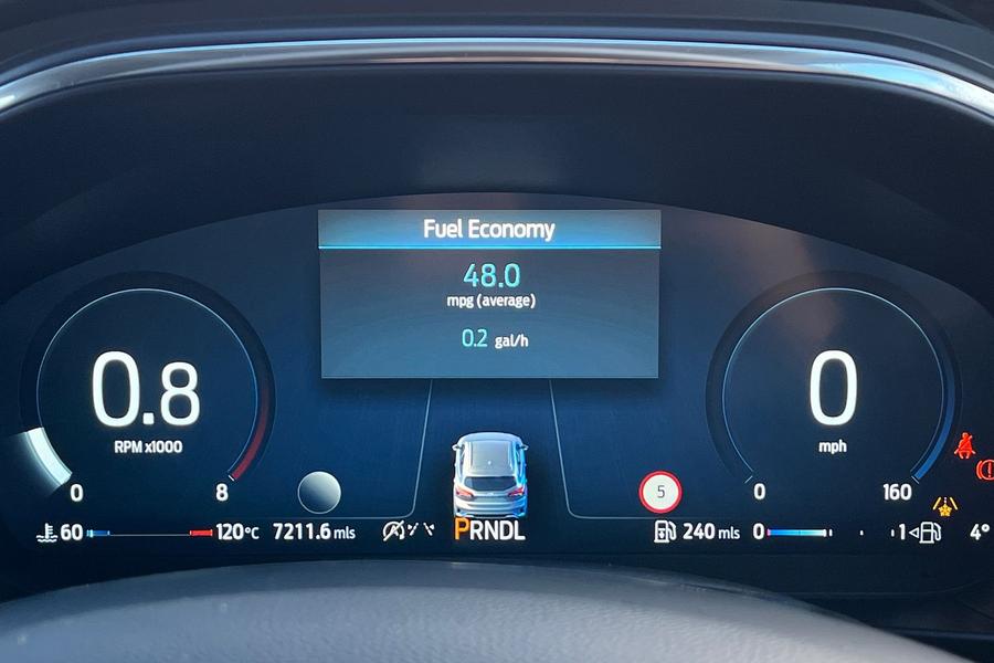 Ford Focus Photo autoimg-5a7cf34a8d2647bdfd92522bb0585b34c69445b1.jpg