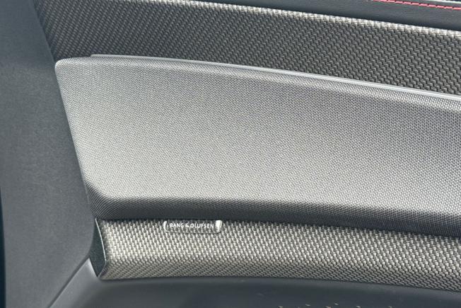 AUDI Q7 Photo 38