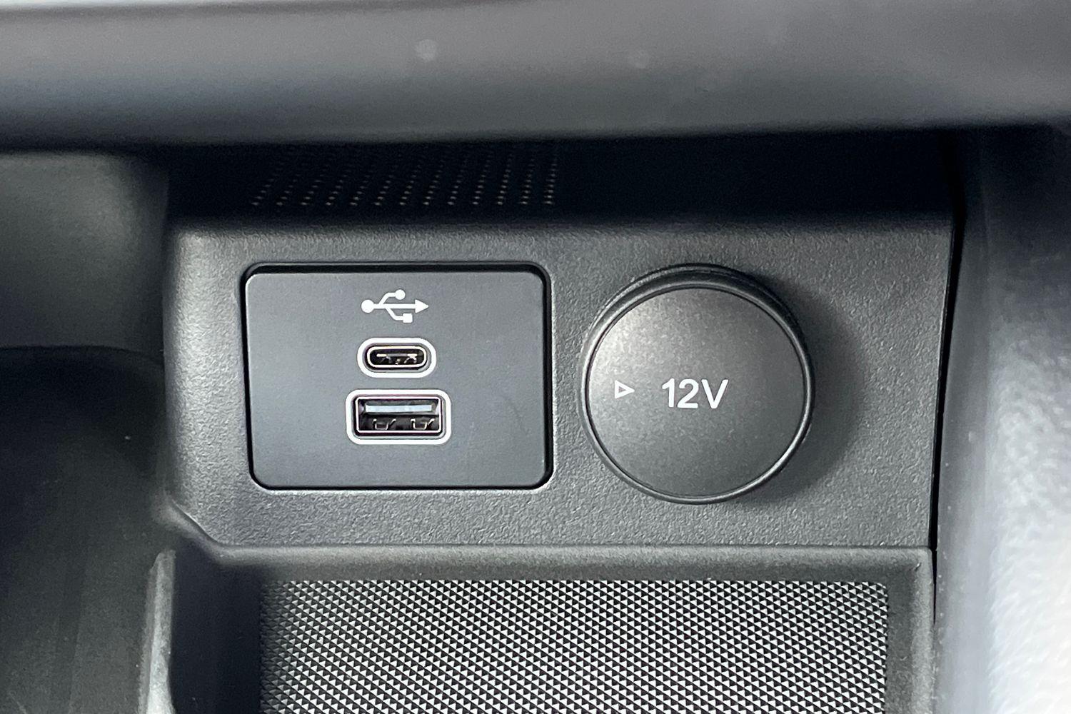 Ford FOCUS Photo 30