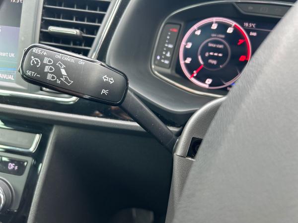SEAT Leon Photo autoimg-5a80e13936b0b63a0612918451a8a69e84b0b983.jpg