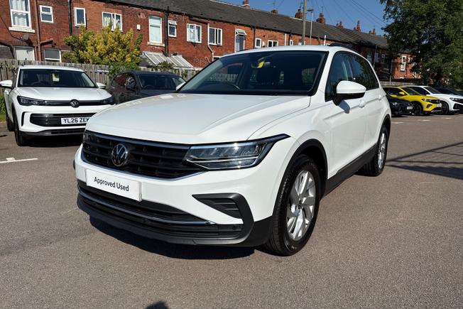 VOLKSWAGEN Tiguan Photo 22