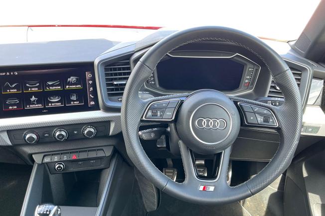 Audi A1 Photo 11