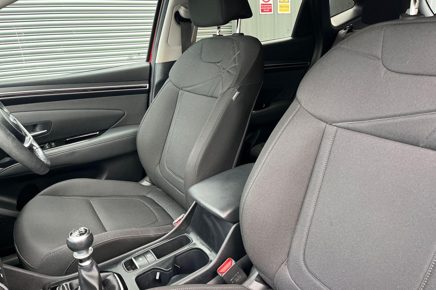 Hyundai TUCSON Photo 18