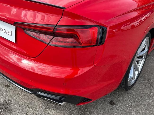 AUDI RS5 Photo 18