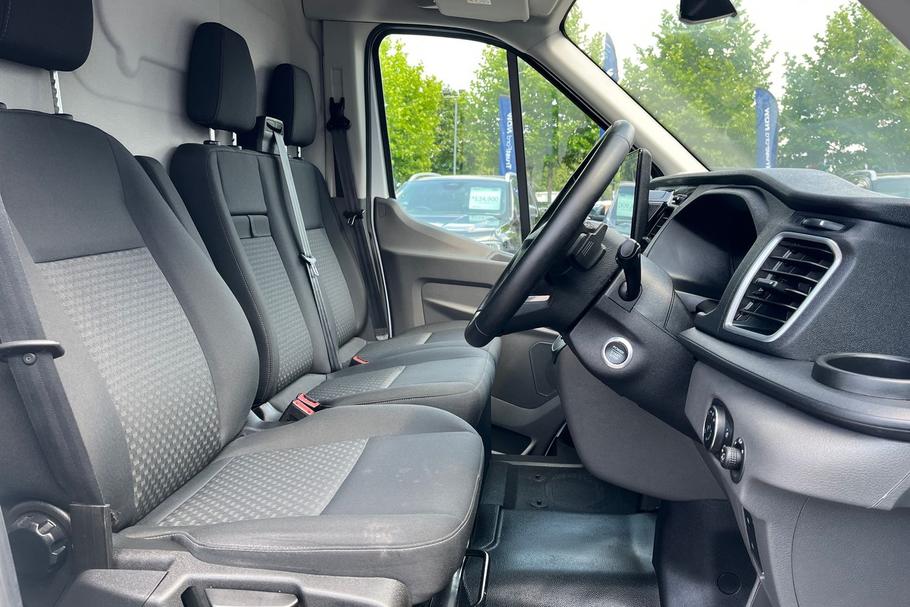 Used Ford TRANSIT LB25GYN 15