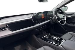 AUDI A6 E-Tron Sportback Photo 2