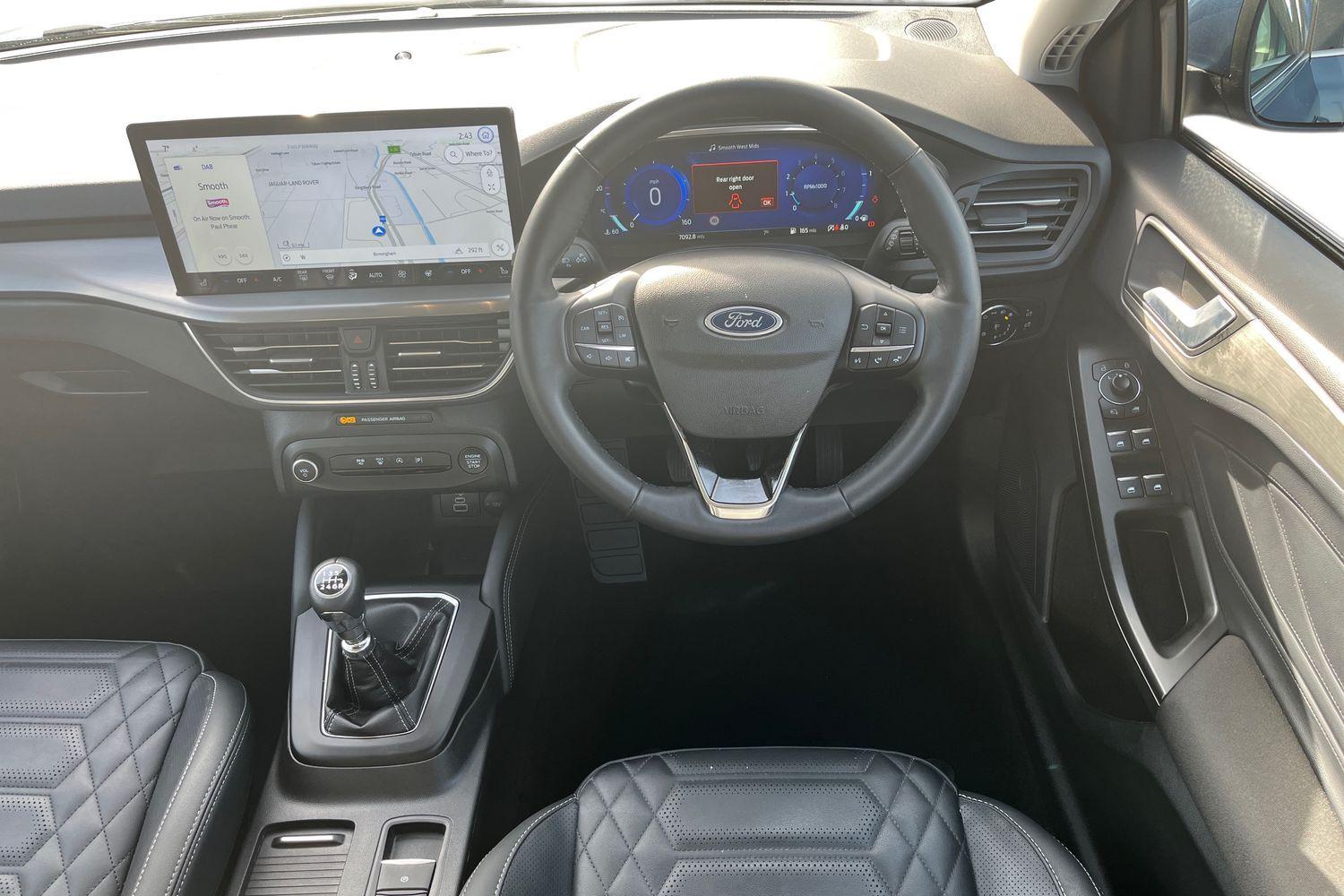 Ford FOCUS Photo 10