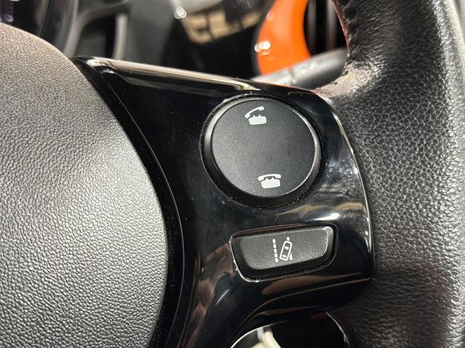 TOYOTA Aygo Photo 17