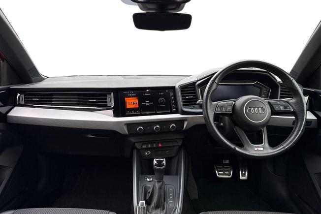 AUDI A1 Photo 10