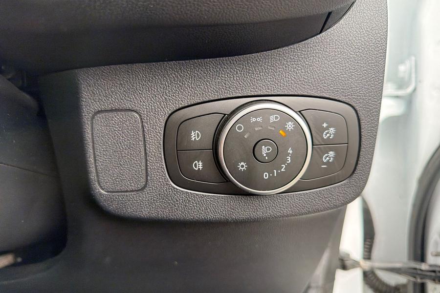 Ford Puma Photo autoimg-5a9f87b85397454040bbc2248e007488fff36a6b.jpg