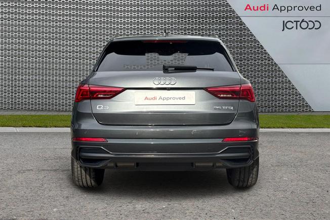 AUDI Q3 Photo 7
