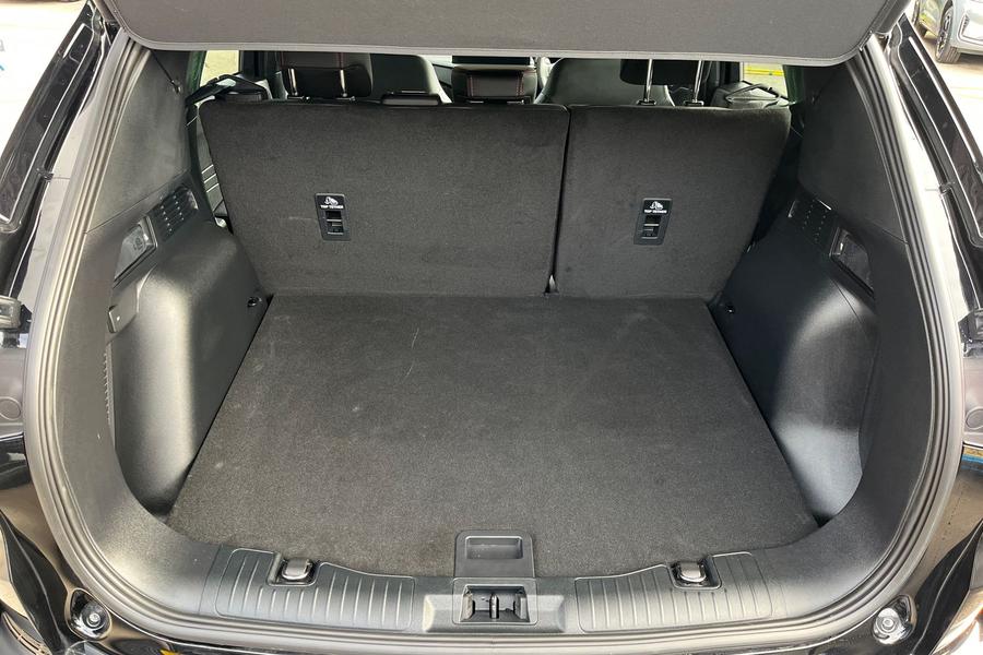 Ford Kuga Photo autoimg-5aa63bfa1827d6481556480b41c1c16556cc862c.jpg