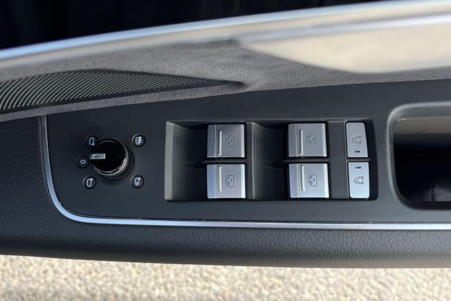 Audi A8 Photo 54