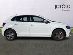 VOLKSWAGEN Polo Photo 4