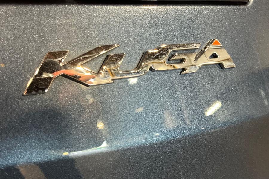 Ford KUGA Photo autoimg-5aaeb4d3e3f50333d33a9d4f50a5639cb951e627.jpg