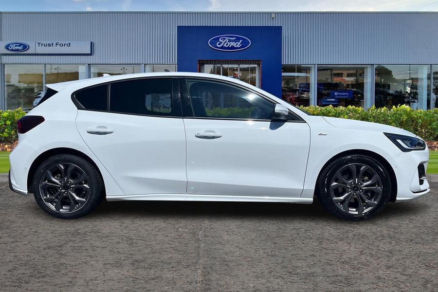 Ford Focus Photo autoimg-5aaf8fb5634fd013261d10254697712f2ad3db1d.jpg