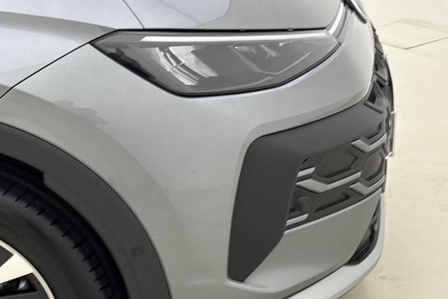 VOLKSWAGEN T-Roc Photo 19