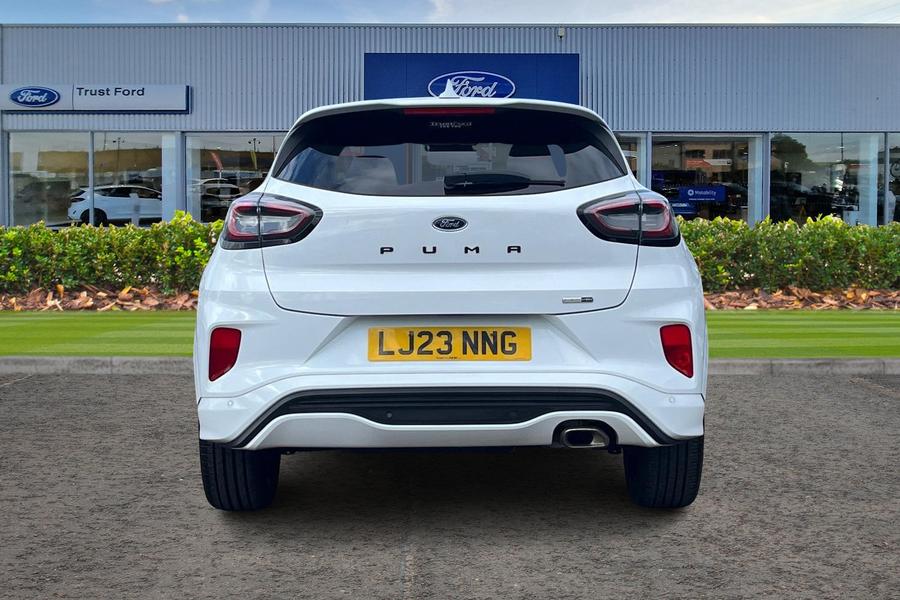 Ford PUMA Photo autoimg-5ac56c4d0e445262f7dcd7301229b37395d1dab6.jpg