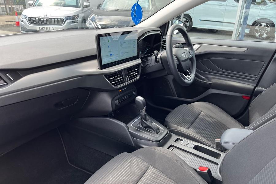 Ford Focus Photo autoimg-5ac63ca2827952ee2addb727235a321be69dbeba.jpg