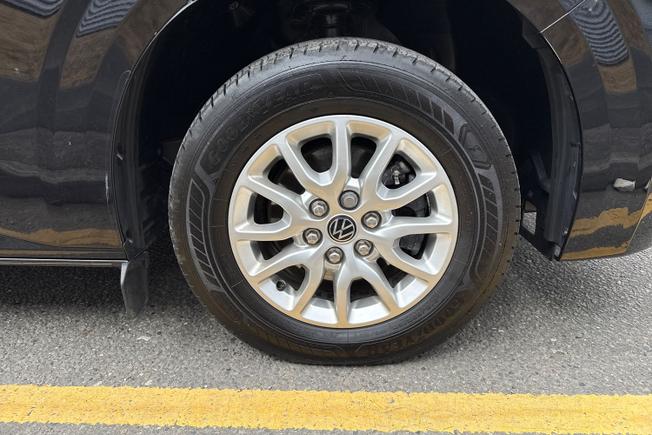VOLKSWAGEN Transporter Photo 5