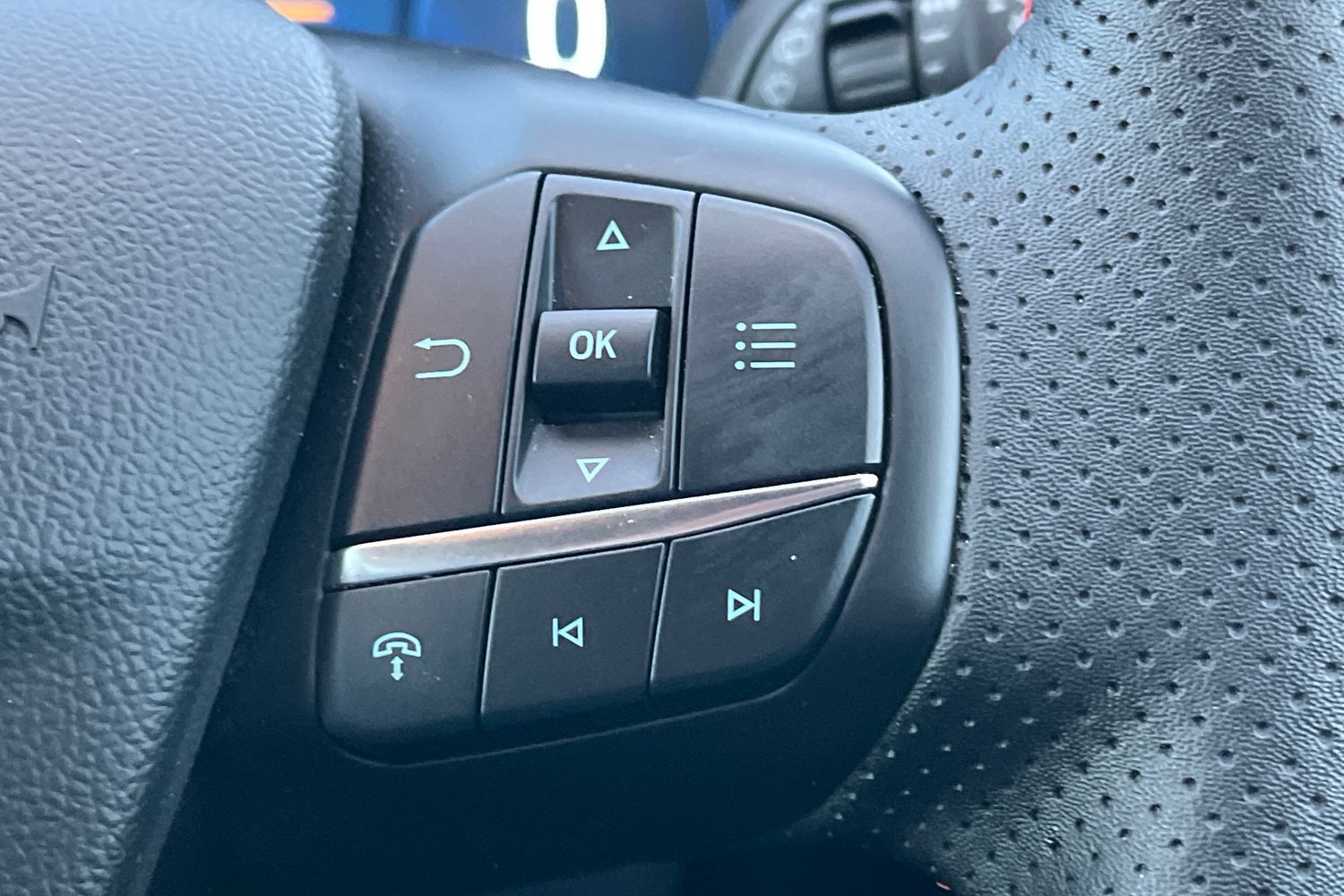Ford KUGA Photo 32