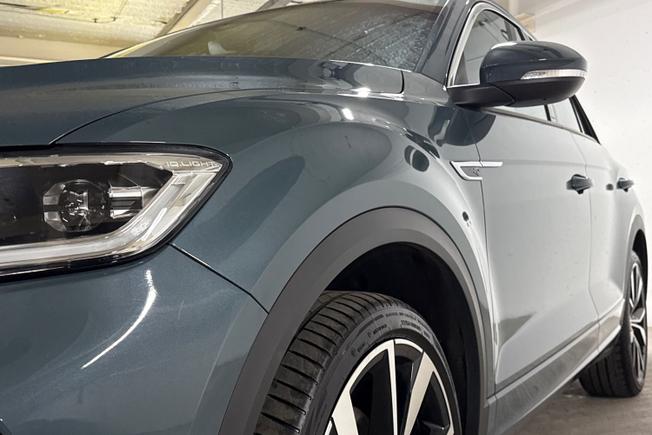 VOLKSWAGEN T-Roc Photo 40