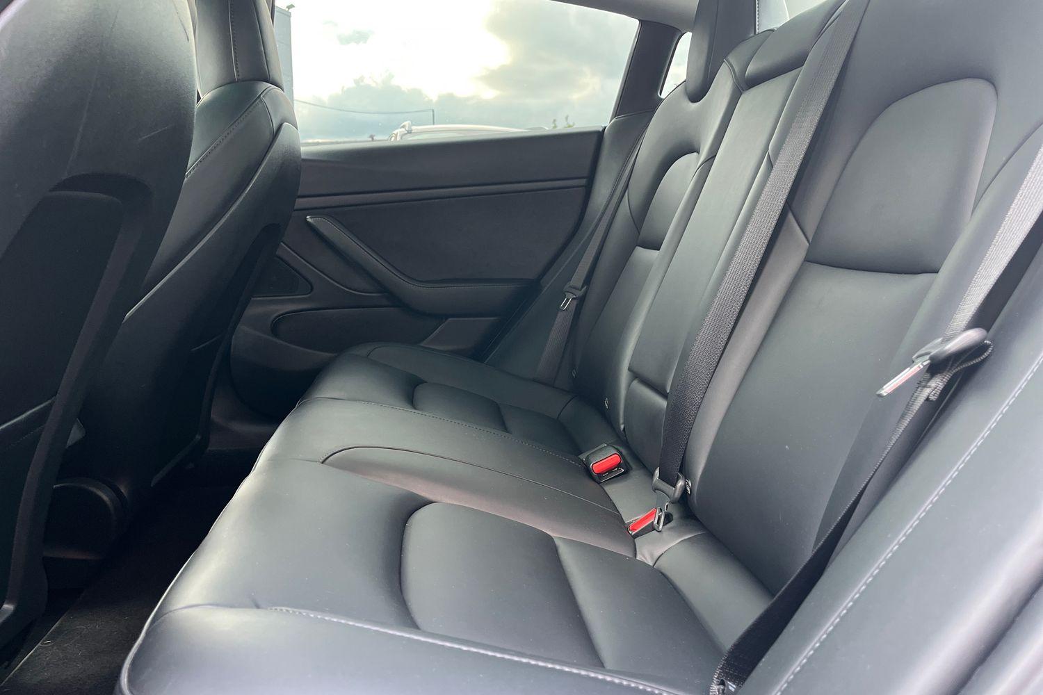 TESLA MODEL 3 Photo 19