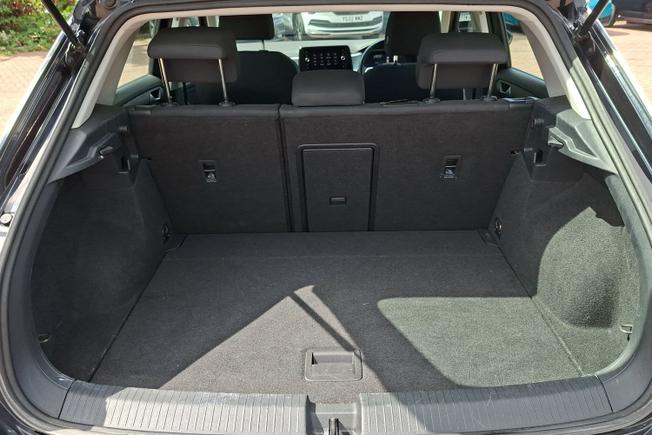 VOLKSWAGEN T-Roc Photo 12