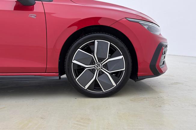 VOLKSWAGEN Golf Photo 5