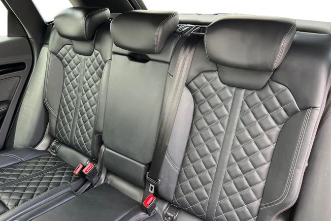 AUDI Q5 Photo 9
