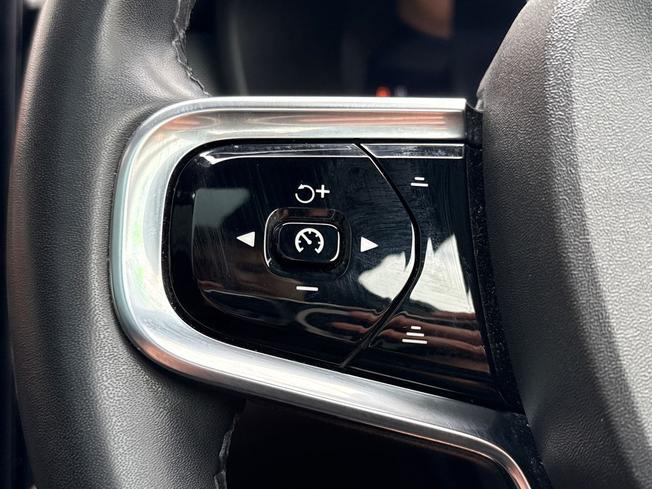 POLESTAR Polestar 2 Photo 16