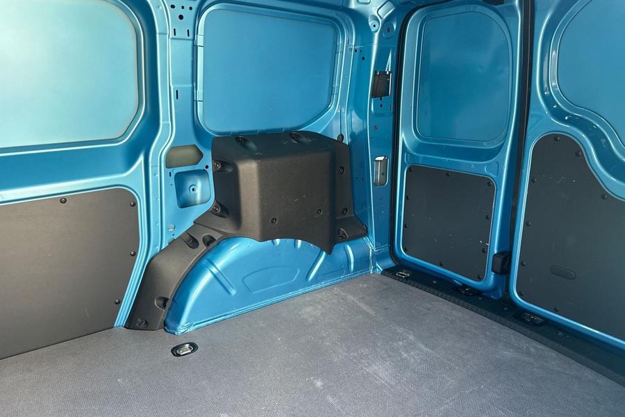 Ford TRANSIT CONNECT Photo autoimg-5ad1771298968845916c07fa409575dac511d96b.jpg