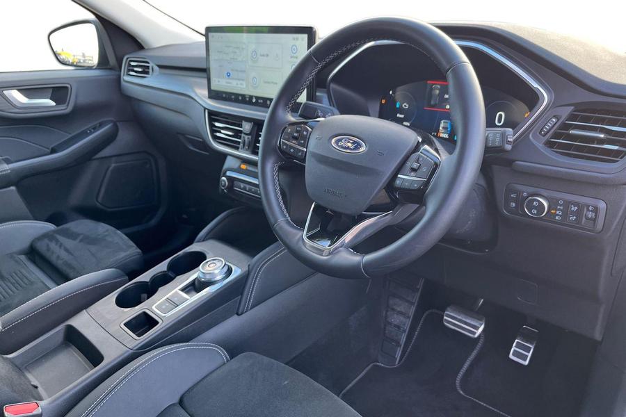 Ford KUGA Photo autoimg-5ad29229e20ede2593558b126dbd8461c8b59234.jpg