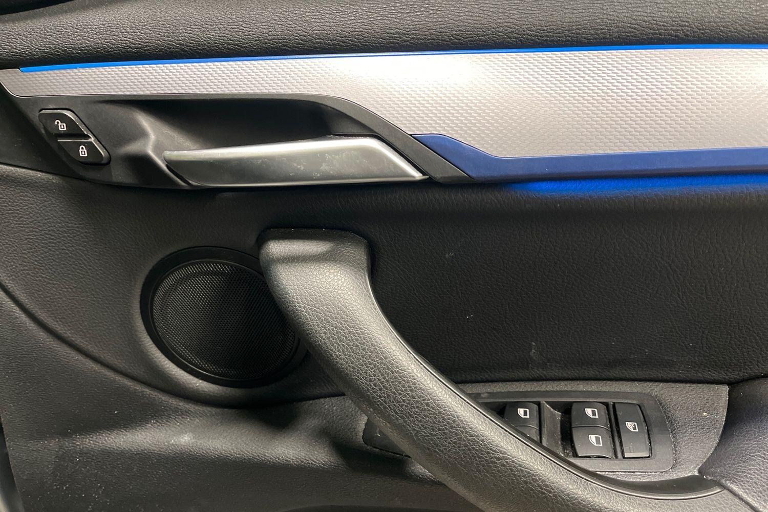 BMW X2 Photo 24