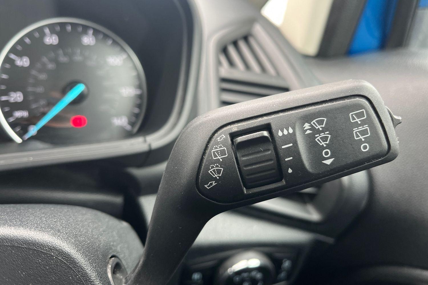 Ford EcoSport Photo 14