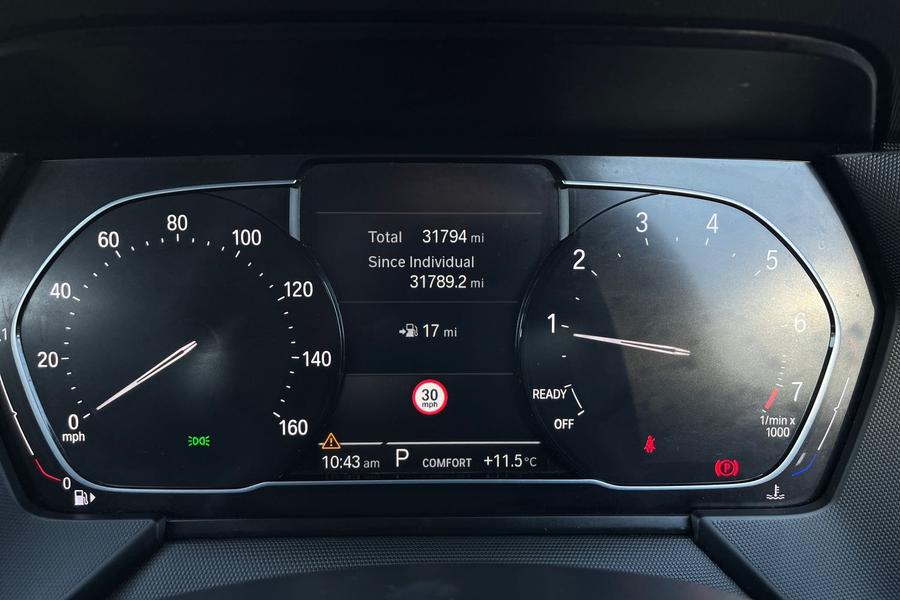 BMW 1 Series Photo autoimg-5adf0c448c7f82bdae184607d818eda7dfef3e46.jpg