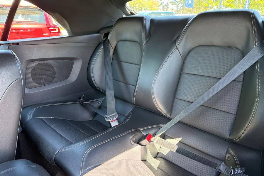 FORD MUSTANG Photo autoimg-5adfaf6714d5357102253ba1c3e05987c310b621.jpg