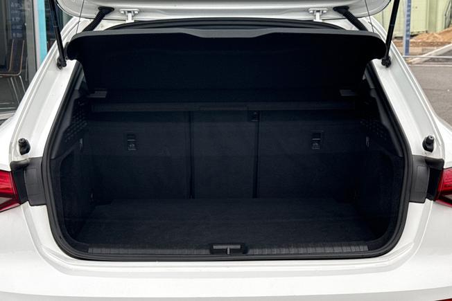 AUDI A3 Photo 12