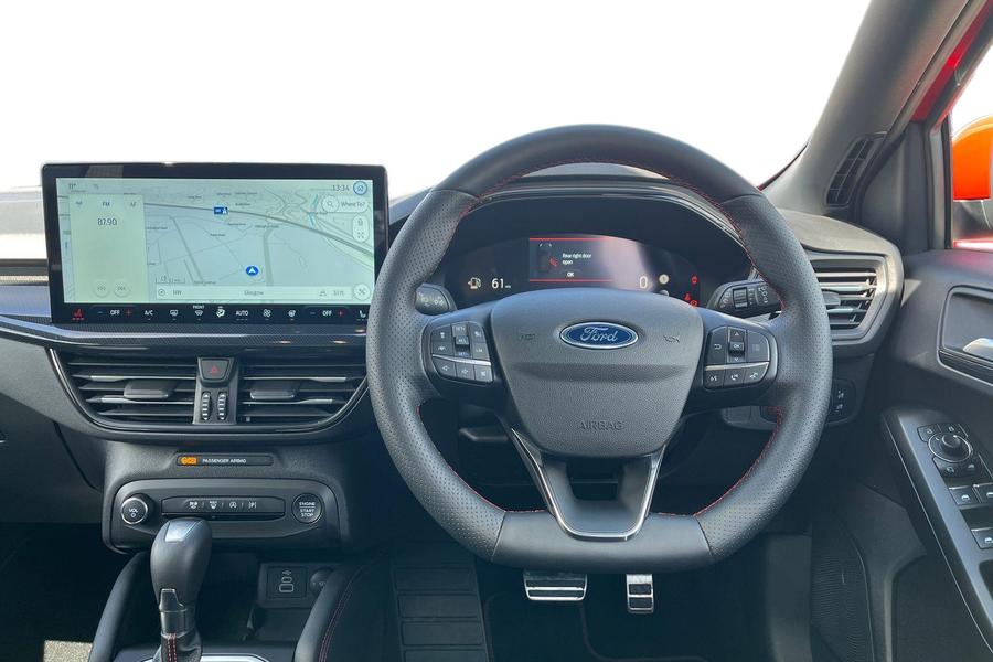 Ford Focus Photo autoimg-5ae5748368de61e836876c76d3852654a3af13f3.jpg